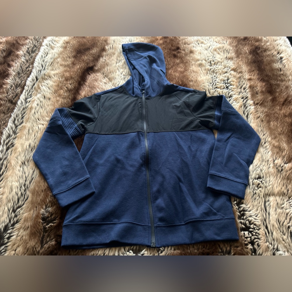 Ideology Boys Navy & Black Full-Zip Athletic Hoodie – Size Large